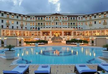 Tanzanian resort with a large swimming pool